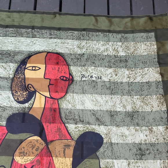 Vintage Pablo Picasso scarf - Picture 3 of 3